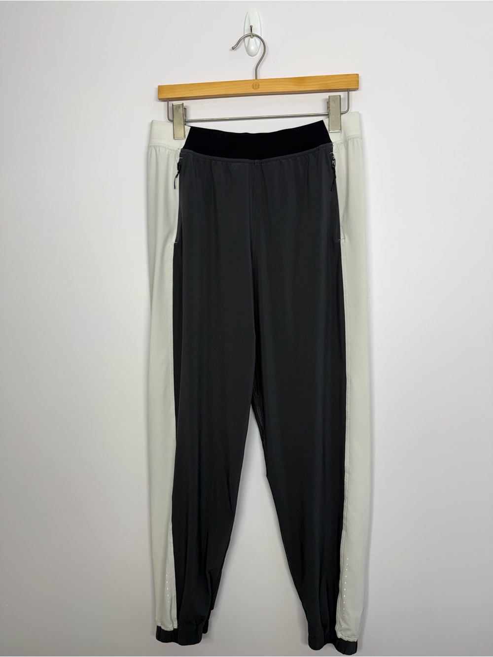 Lululemon Adapted State HR Jogger Colourblock Black White Size 10 28”